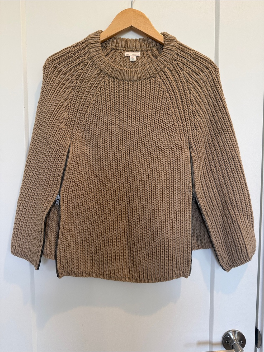 GAP Chunky Knit Crewneck Sweater - Taupe Brown